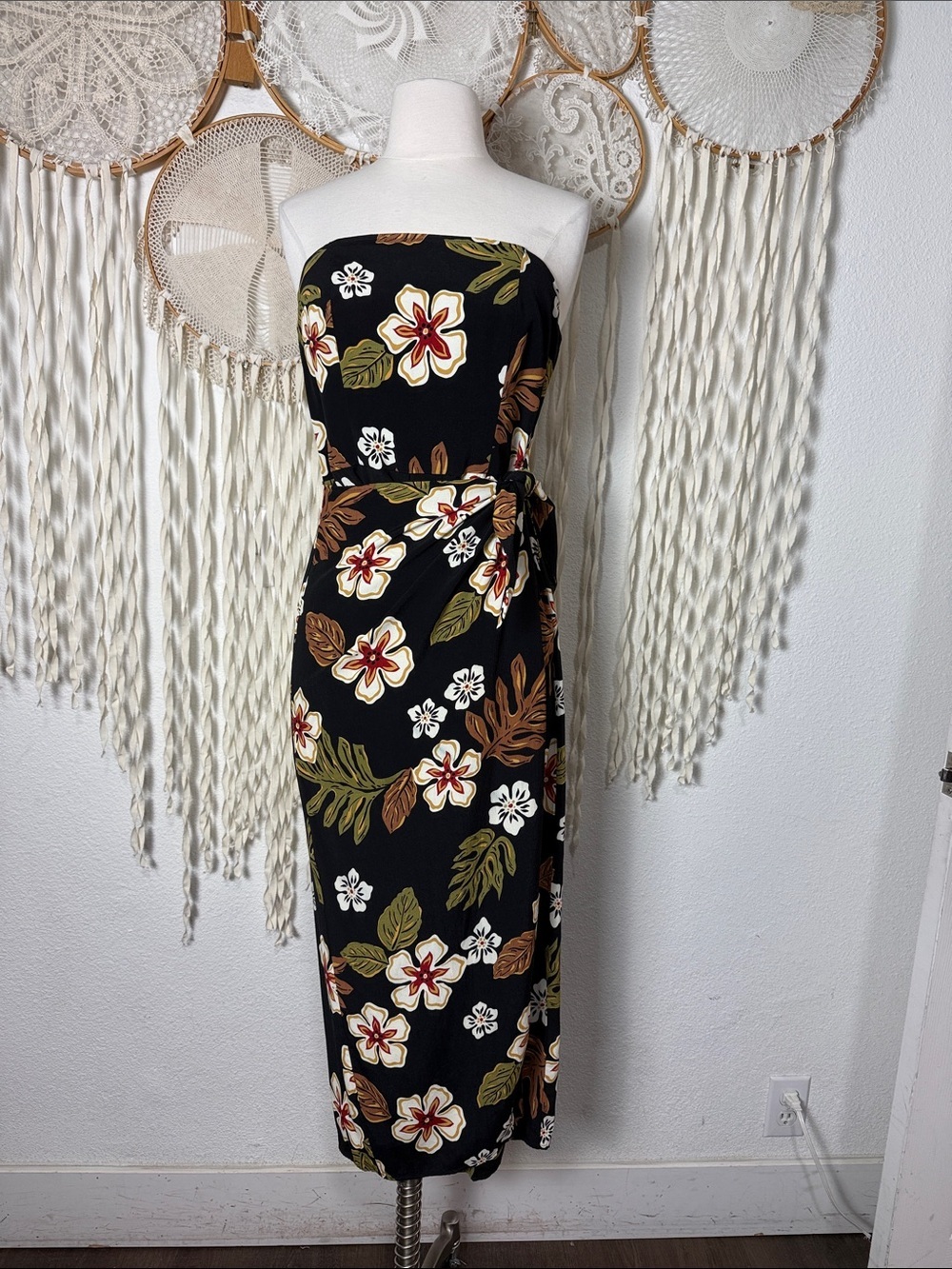Go Barefoot Strapless Tropical Hawaiian Midi Length Faux Wrap Dress